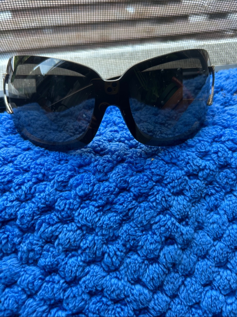 M MADONNA x H&M VINTAGE SUNGLASSES BRAND NEW UNUSED